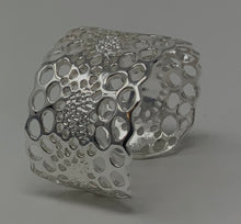 Load image into Gallery viewer, Honey Comb Cuff Bracelet
