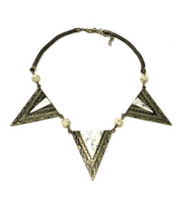 Load image into Gallery viewer, Metal Tribale Spiked Necklace
