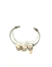 Load image into Gallery viewer, Ice Queen Freshwater Pearl Bracelet
