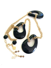 Load image into Gallery viewer, Abstract Black Resin Drops Necklace

